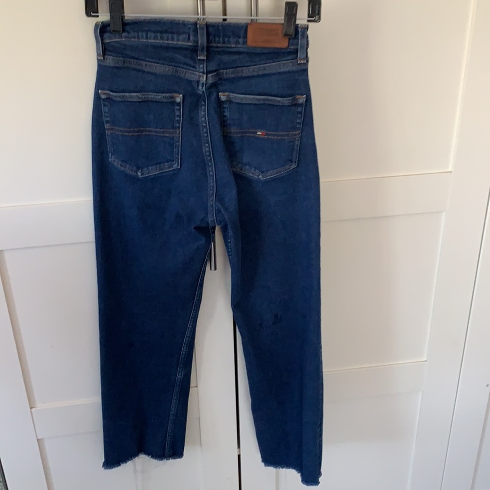 🎉 BOGO! 2/$12! Hi-Rise Tommy Hilfiger Tommy Jeans - Picture 5 of 6